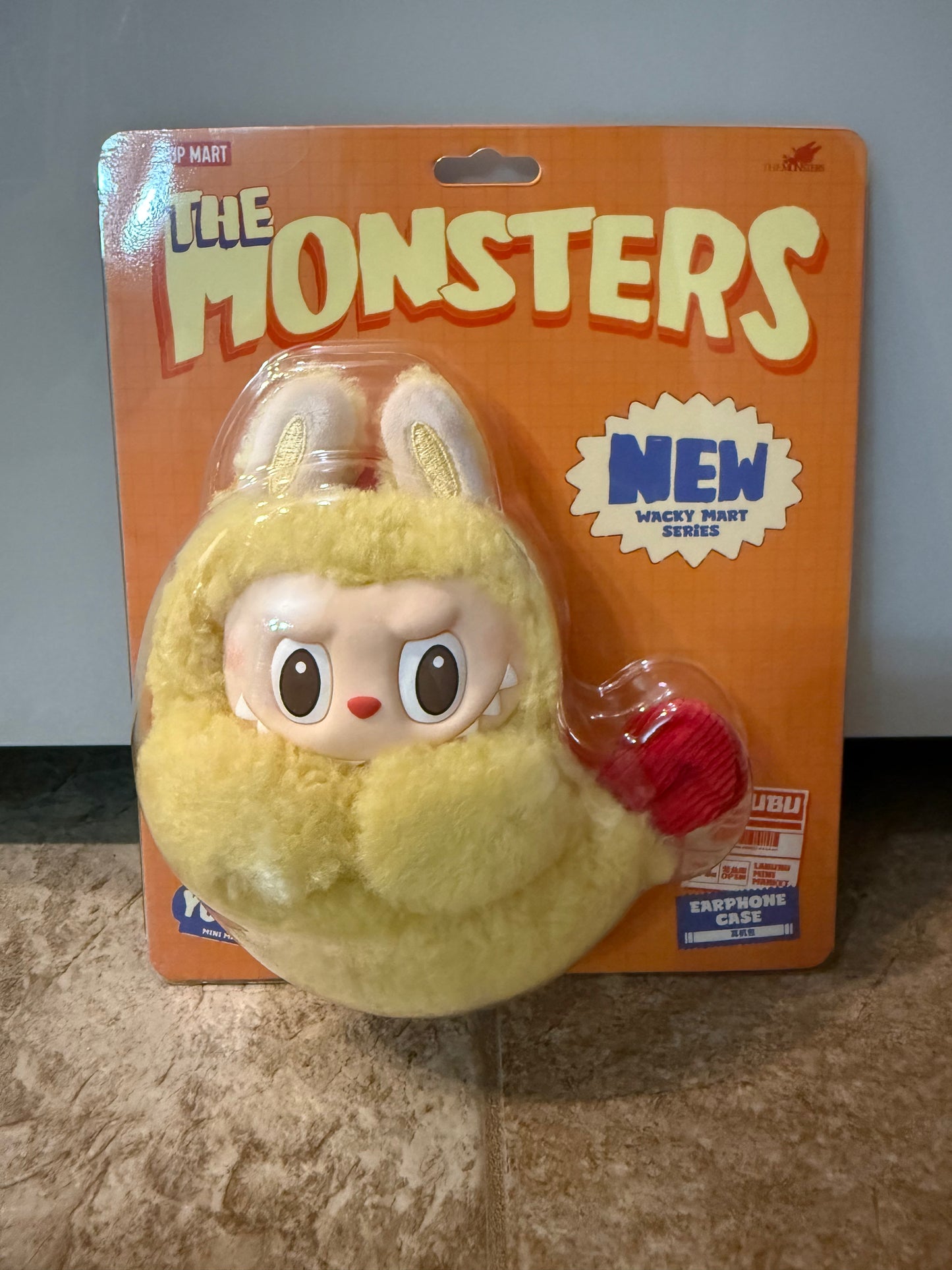 Labubu Shrimp earphone case